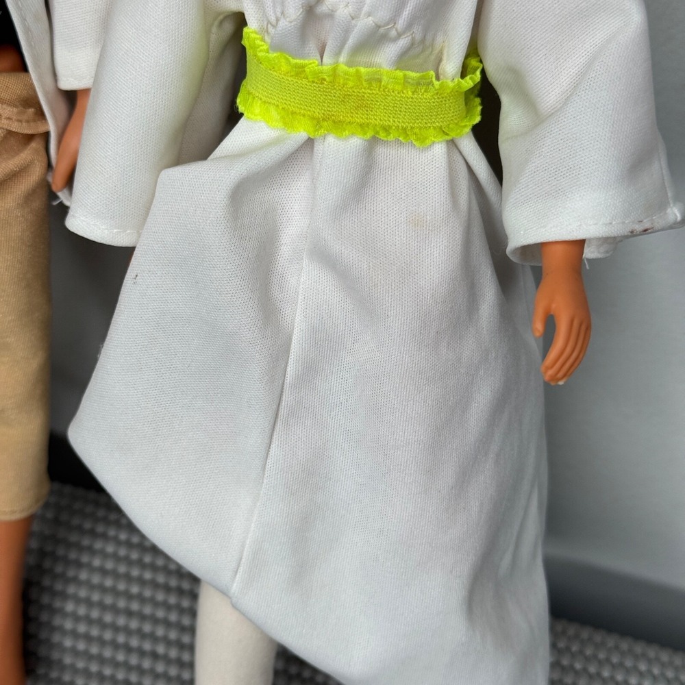 Vintage Star Wars 12" Action Figures - Luke Skywalker & Princess Leia Dolls - Picture 3 of 11